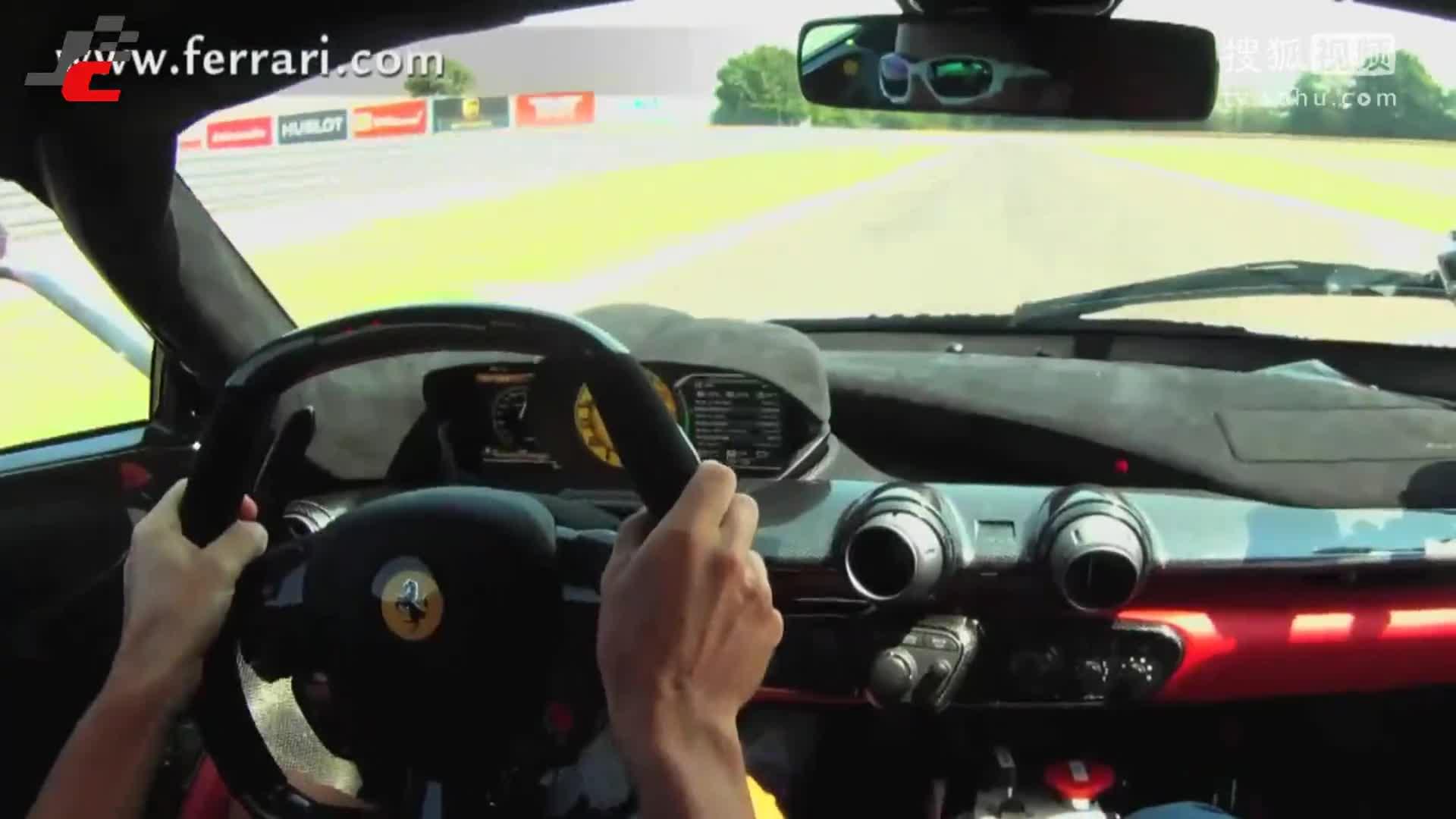 【机车联盟】专业赛车手试驾LaFerrari