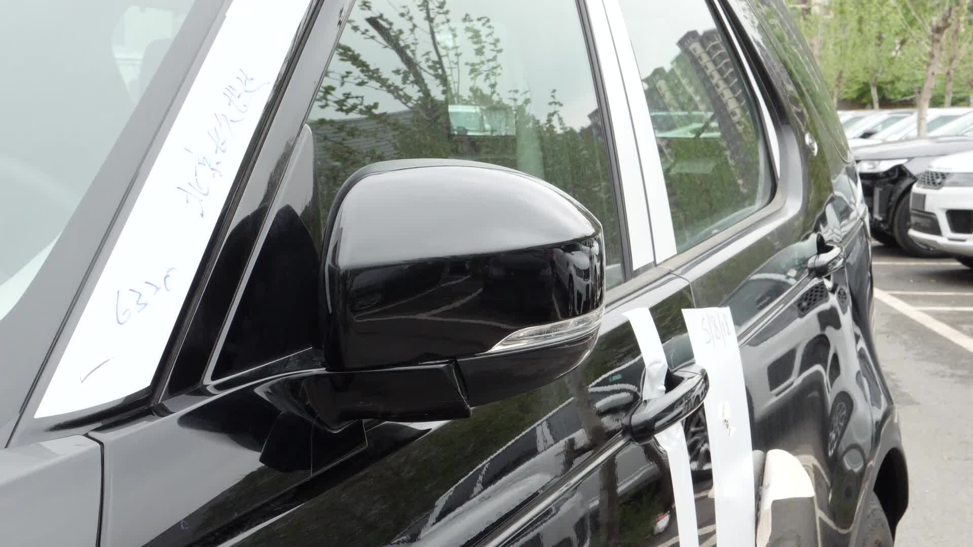 《车型速览》2018款路虎全新一代发现 2.0T SE