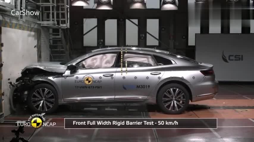 起亚Stinger vs 大众Arteon，看完碰撞测试后你认为谁更安全？