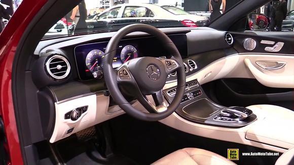 2018奔驰E400 Wagon，打开驾驶车门瞬间，相信你放弃奥迪A6 Avant