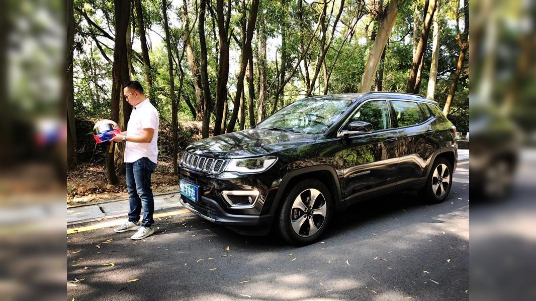 到赛车场寻乐去！为啥我开了台Jeep指南者？