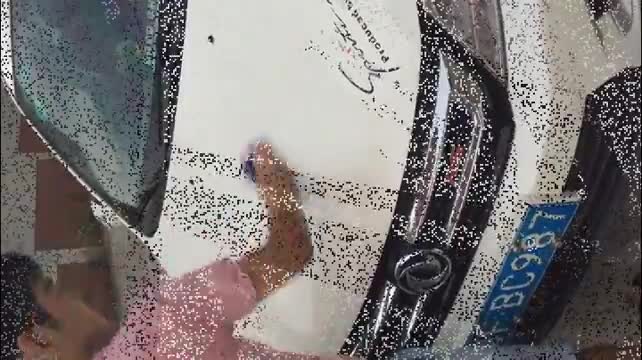 时尚潮牌的汽车贴纸引擎盖贴花宝骏560灯眉贴个性改装反光车身拉