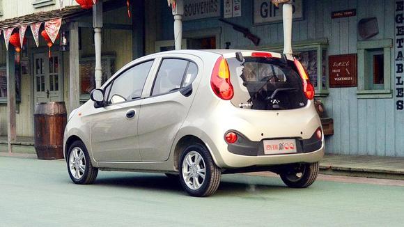 世界上最穷的国家：奇瑞QQ就是豪车，一卡车钱买不起一辆长城皮卡