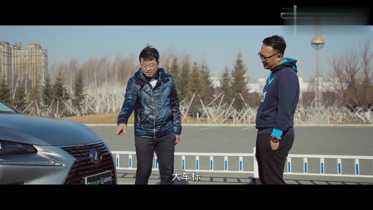雷克萨斯NX与煎饼果子的密切关系