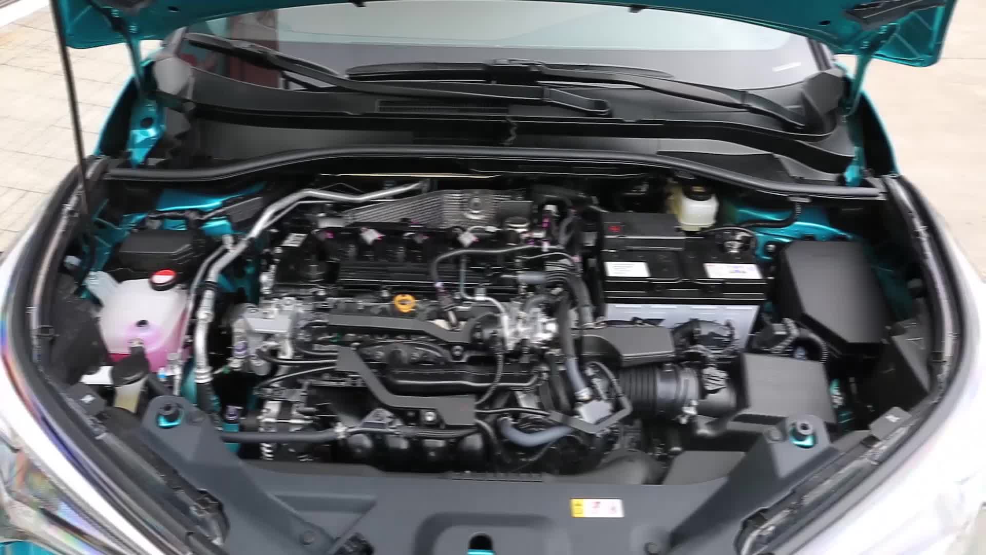 《车型速览》2018款丰田C-HR 2.0L旗舰版