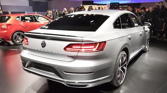 大众10年呕心力作，奢华到像辉昂，价格像帕萨特，这波我站大众！