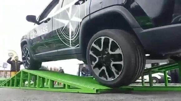 2018款Jeep指南者 开上测试台你才知道它有多猛了！