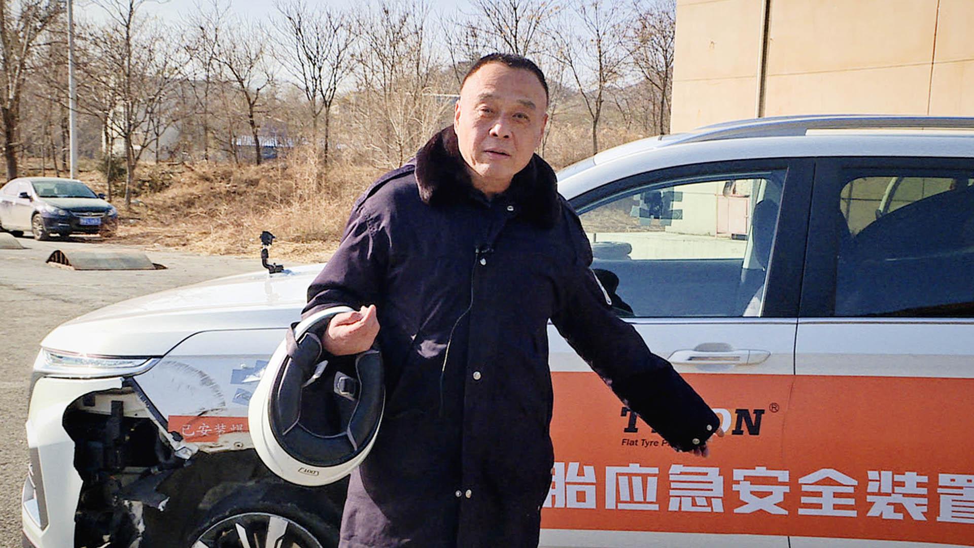 出乎意料！神车宝骏530爆胎实验