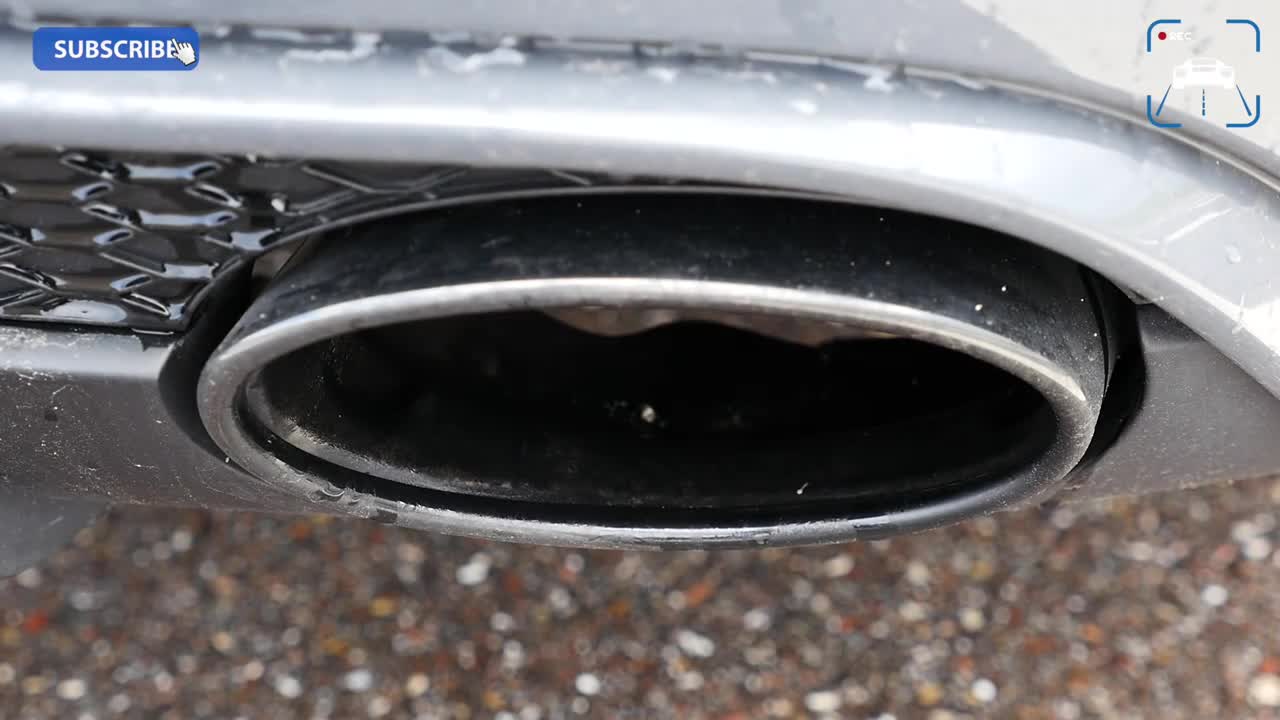 主视角驾驶奥迪RS4旅行版高速狂飙，V8引擎加速太暴力了