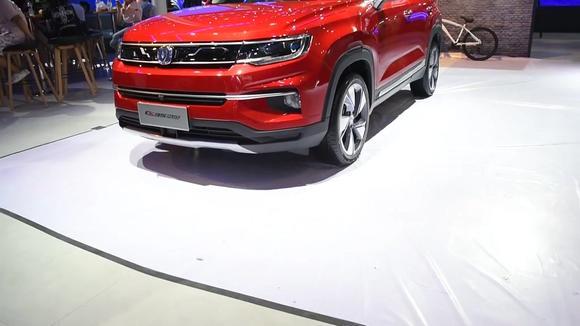 颜值升级！长安CS35 2018款实车，还买什么合资车？