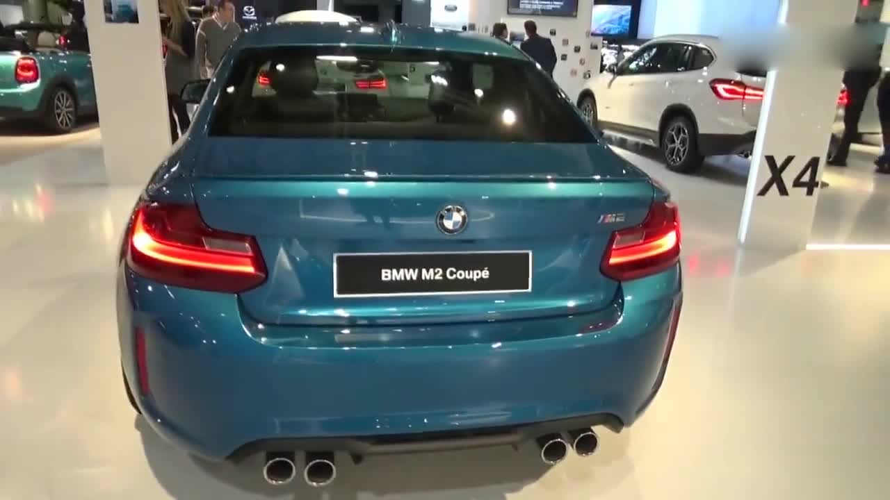 靓！车展实拍2017款宝马M2 双门轿跑车