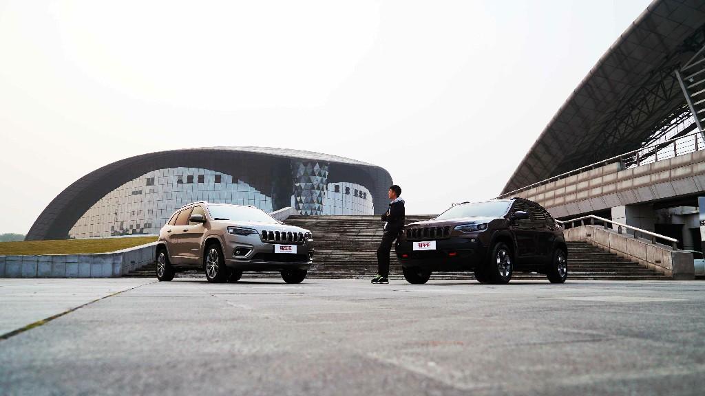 试驾Jeep改款自由光，分体大灯、2.4L再见，2.0T你好