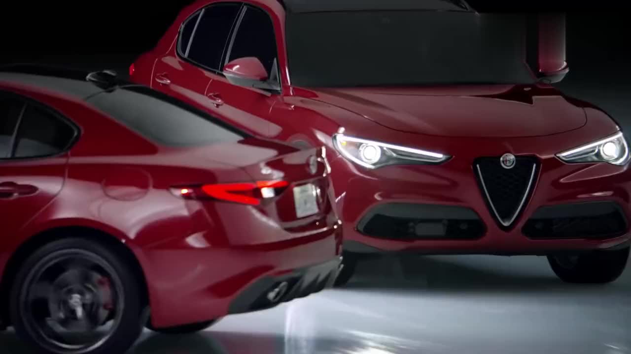 阿尔法罗密欧上演冰上芭蕾！STELVIO Q4、GILIA Q4浪漫漂移美如画