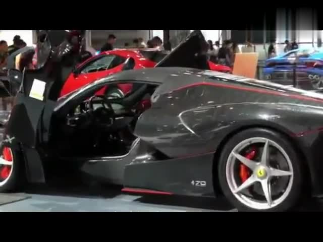 车展实拍限量版法拉利LaFerrari Aperta