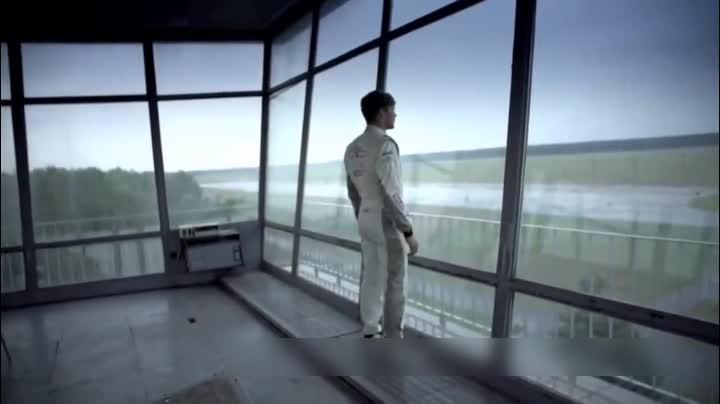 吉尼斯世界纪录丰田86高速下疯狂漂移