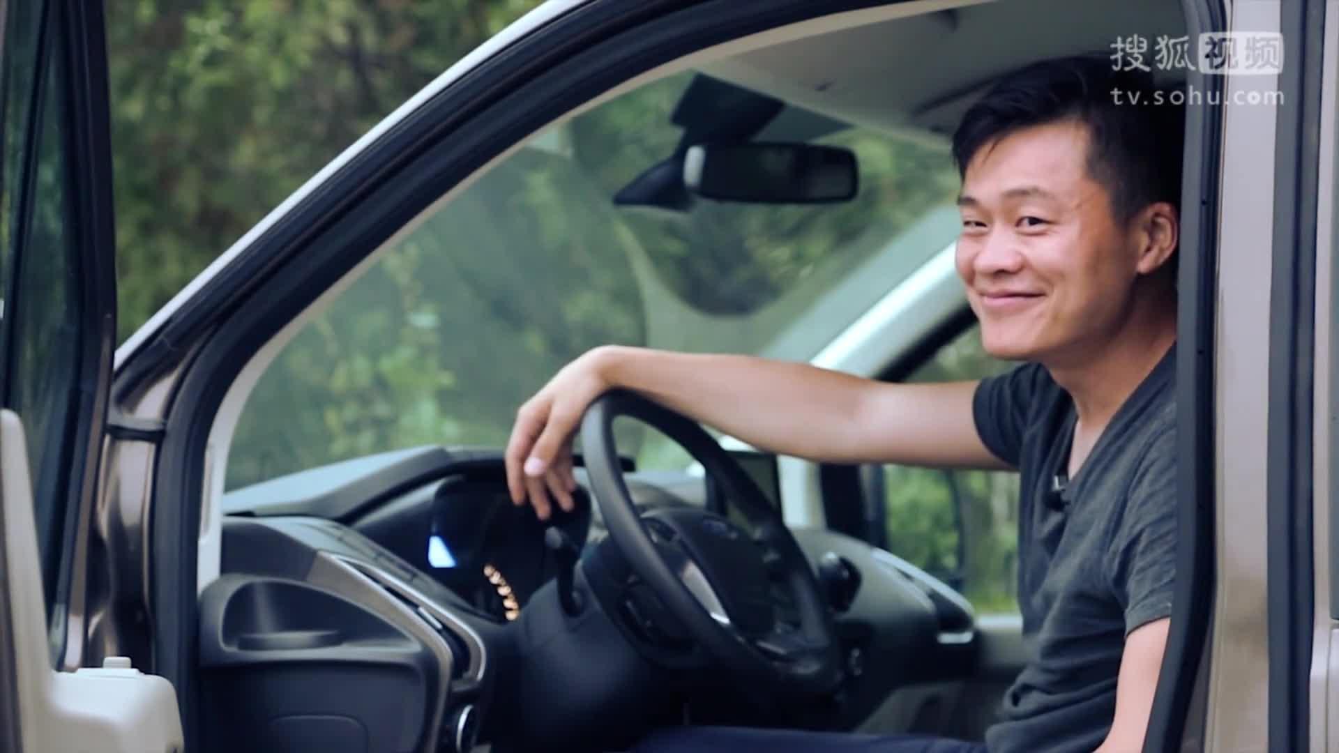 理想MPV！吴佩试驾江铃福特途睿欧