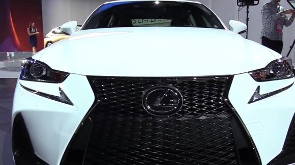 2018 雷克萨斯 IS350 F Sport，这豪华内饰与省心性，还要啥BBA？