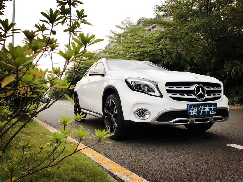 30万元现象级SUV，为啥女神们都爱奔驰GLA？