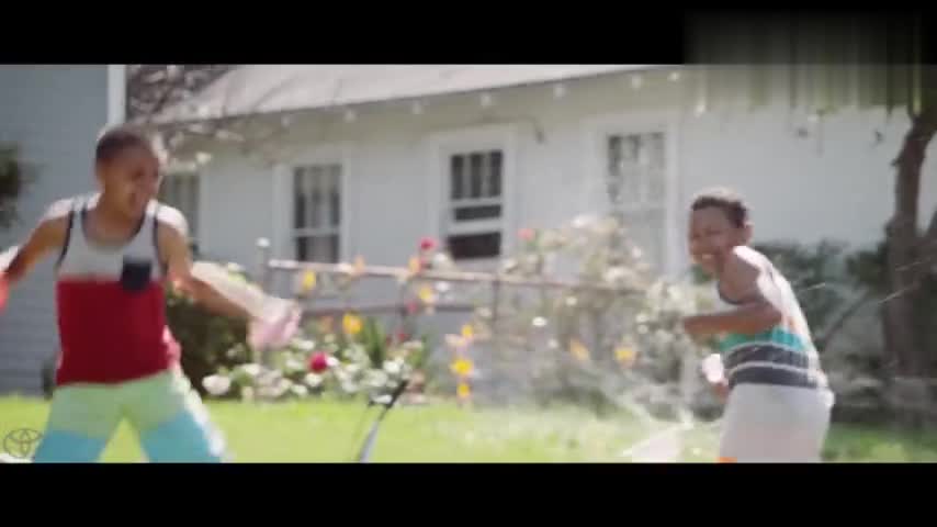 丰田CHR海外视频高清流出进入中国叫奕泽