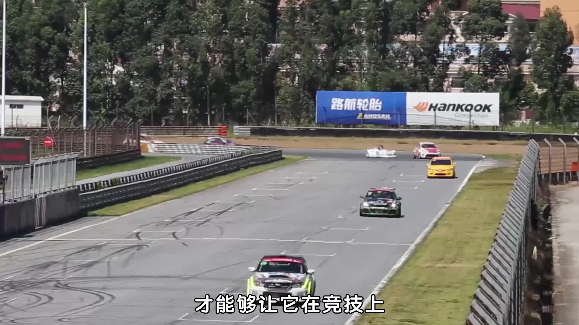 看美女车手如何用帝豪GS玩转广东秋名山