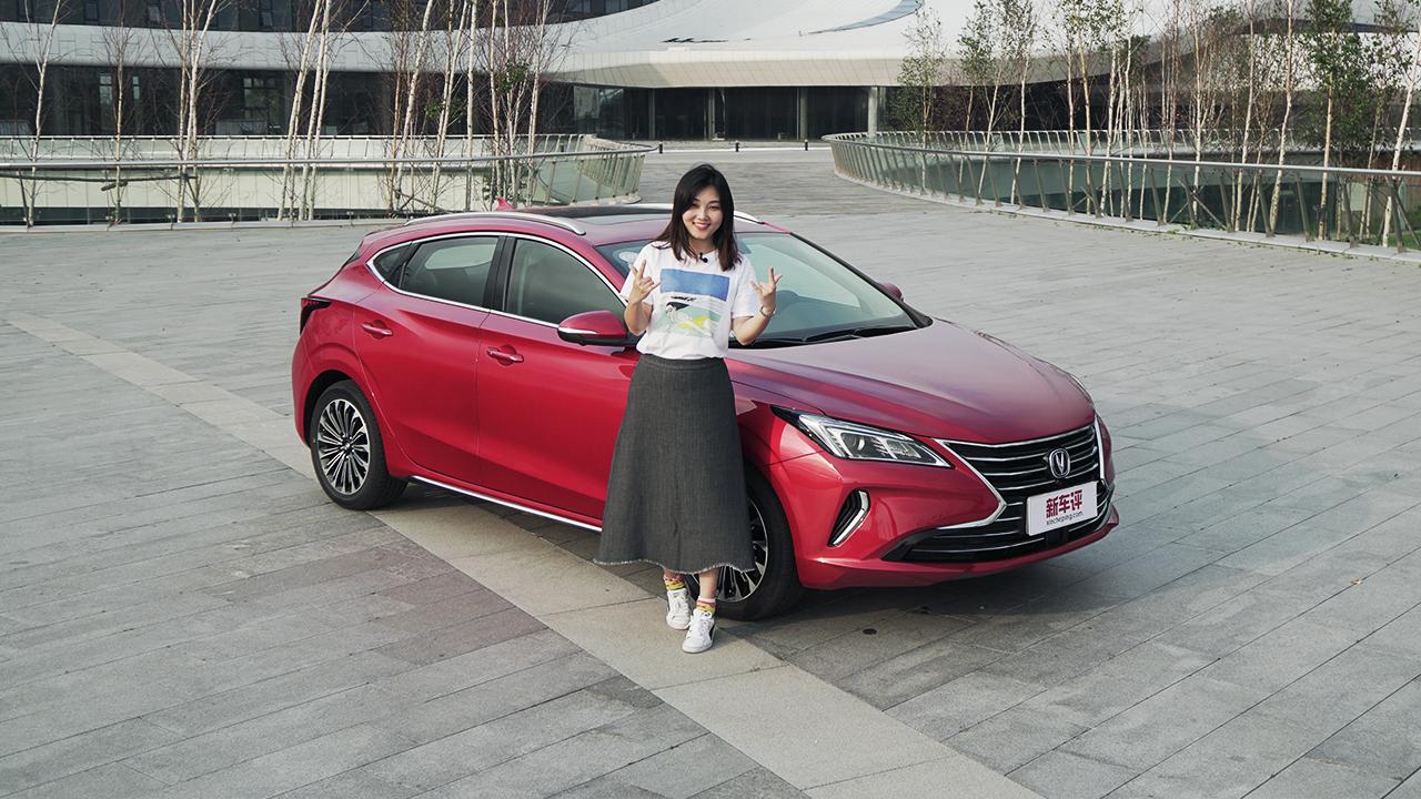 试驾逸动XT：“最美中国两厢车”换代，帝豪家族怎么说？