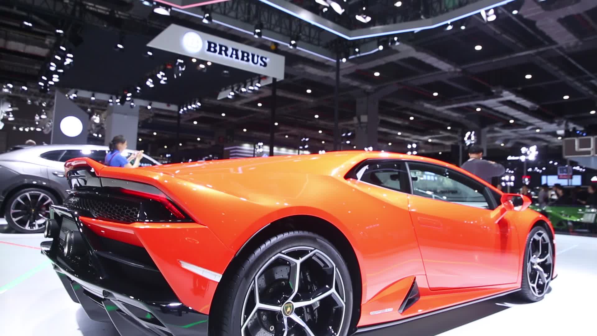 2019上海车展   兰博基尼Huracan EVO硬顶敞篷