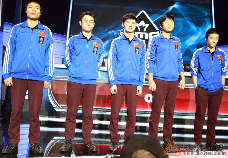 LOL总决赛皇族完胜OMG晋级_北京骐达论坛_