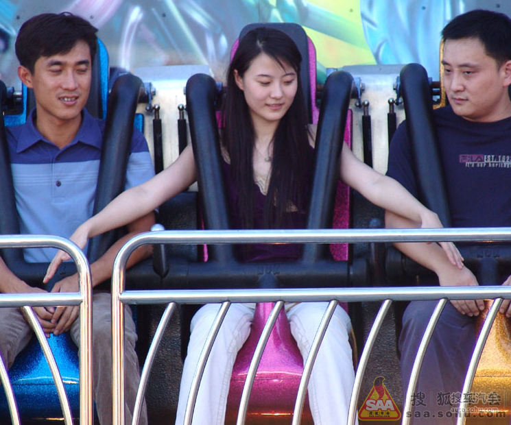 【偷拍】爱情终结者---偷拍是不光彩的行为_速