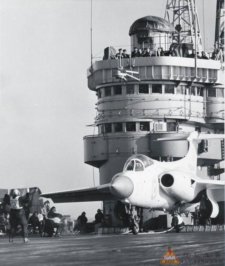 英国 掠夺者 舰载攻击机_汽车与武器装备