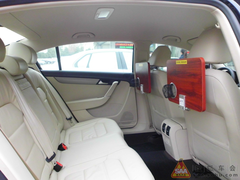 ATT安图生多功能汽车折叠桌 - 奔驰E级车友会