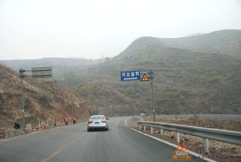 早上从辽宁建昌县出发,路过河北青龙县,下午到了青山关.