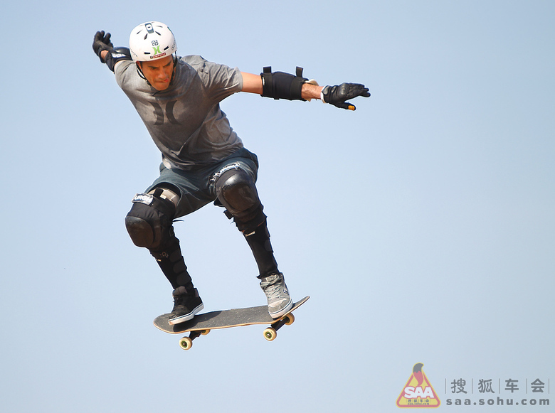 极限运动滑板项目 Img7710768_780.jpg