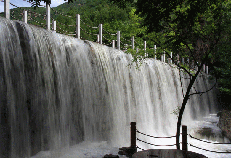 壁纸 风景 旅游 瀑布 山水 桌面 780_560 gif 动态图 动图
