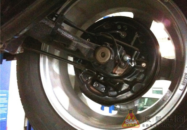 什么异响啊什么护底板啊,一次解决标致207的问