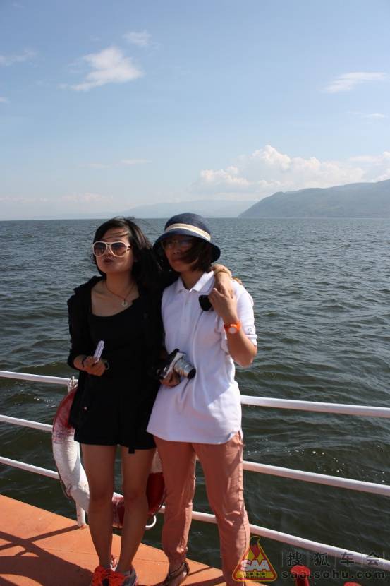 老夫少妻配,307自驾经典蜜月留念 - 标致307 两