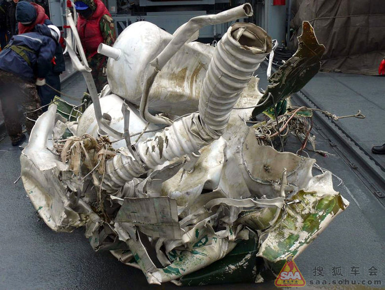 韩国打捞出朝鲜火箭残骸