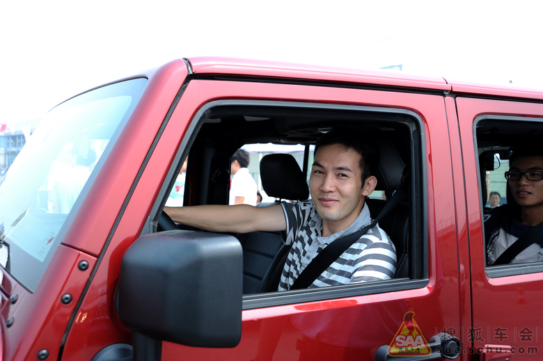 肇庆大旺赛车场试乘大切诺基,试驾牧马人_广州