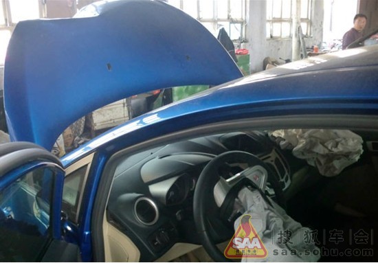 【难兄难弟】五十步笑百步,嘉嘉出车祸了 - 嘉