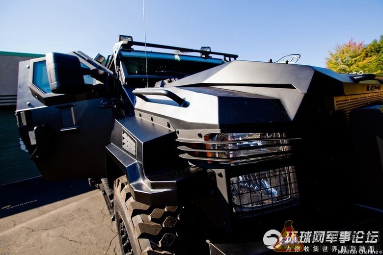 不同国家的特警车 Img2760092_780.jpg