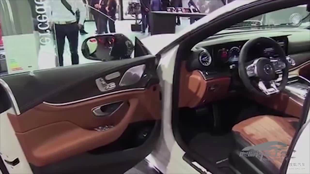 破百只需3.2s，高性能四门轿跑，2020款奔驰AMG GT 63S