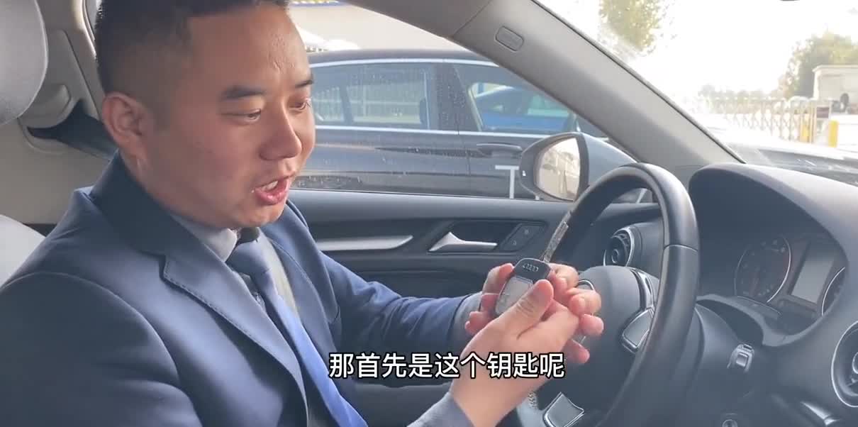 15万左右的奥迪A3和宝马1系开起来有什么区别？我告诉你细节