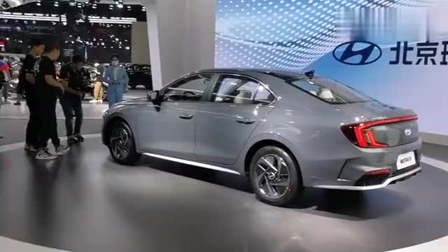 广州车展北京现代名图，作为级车的它，是你的菜吗