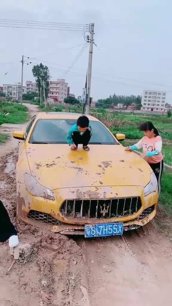 单打还是双打评论区见吧玛莎拉蒂总裁车王争霸赛用车有妙招嗨车节车展