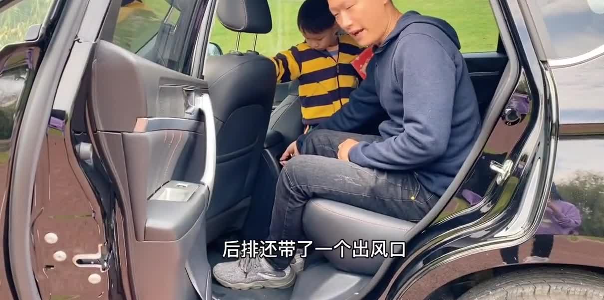 20年的哈弗M6才开一万公里，车主含泪出手，大家说还值多少钱