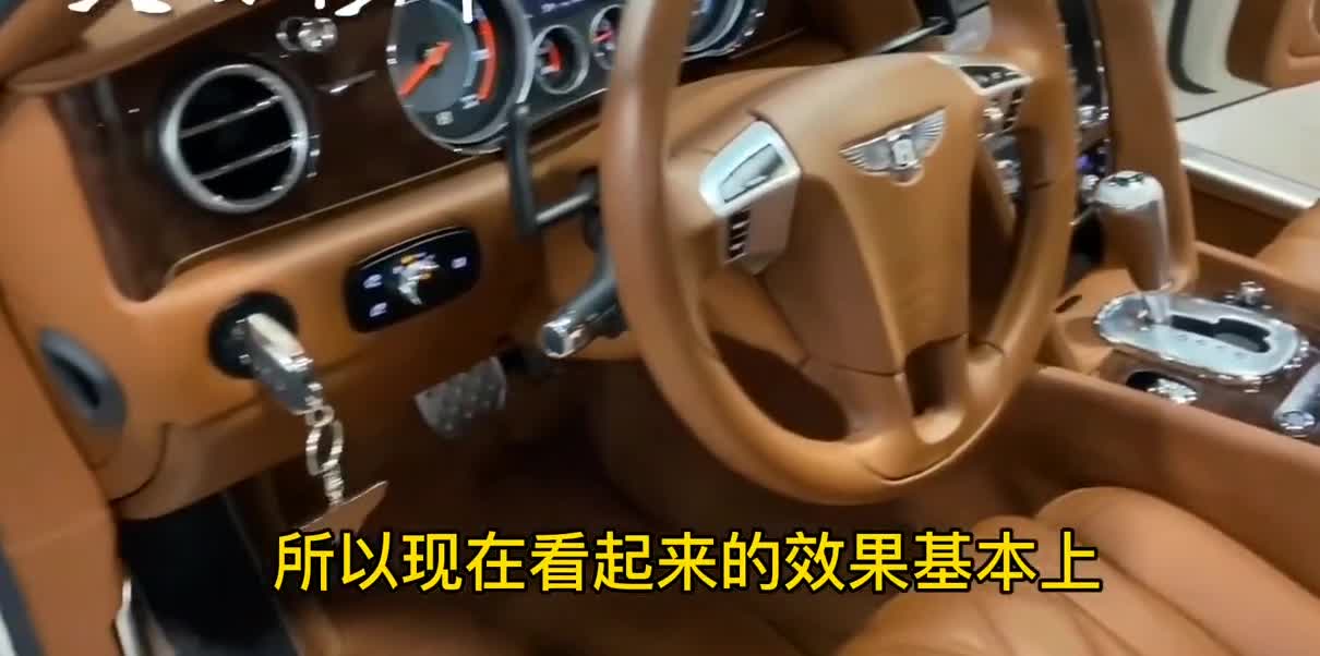 几万块钱的宾利飞驰泡水车，整备好之后，看起来比新车还精神！