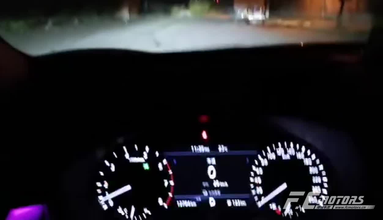 无惧任何夜晚与雨雾天气，让您在黑夜中纵横驰骋，广州荔湾英菲尼迪QX50大灯升级激光大灯