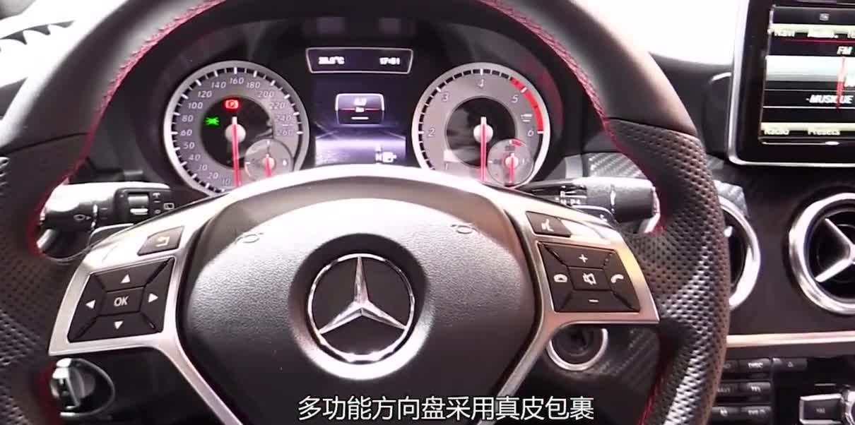 奔驰卖出白菜价！21.18万降到14.15万，百公里油耗5.3L秒杀大众CC
