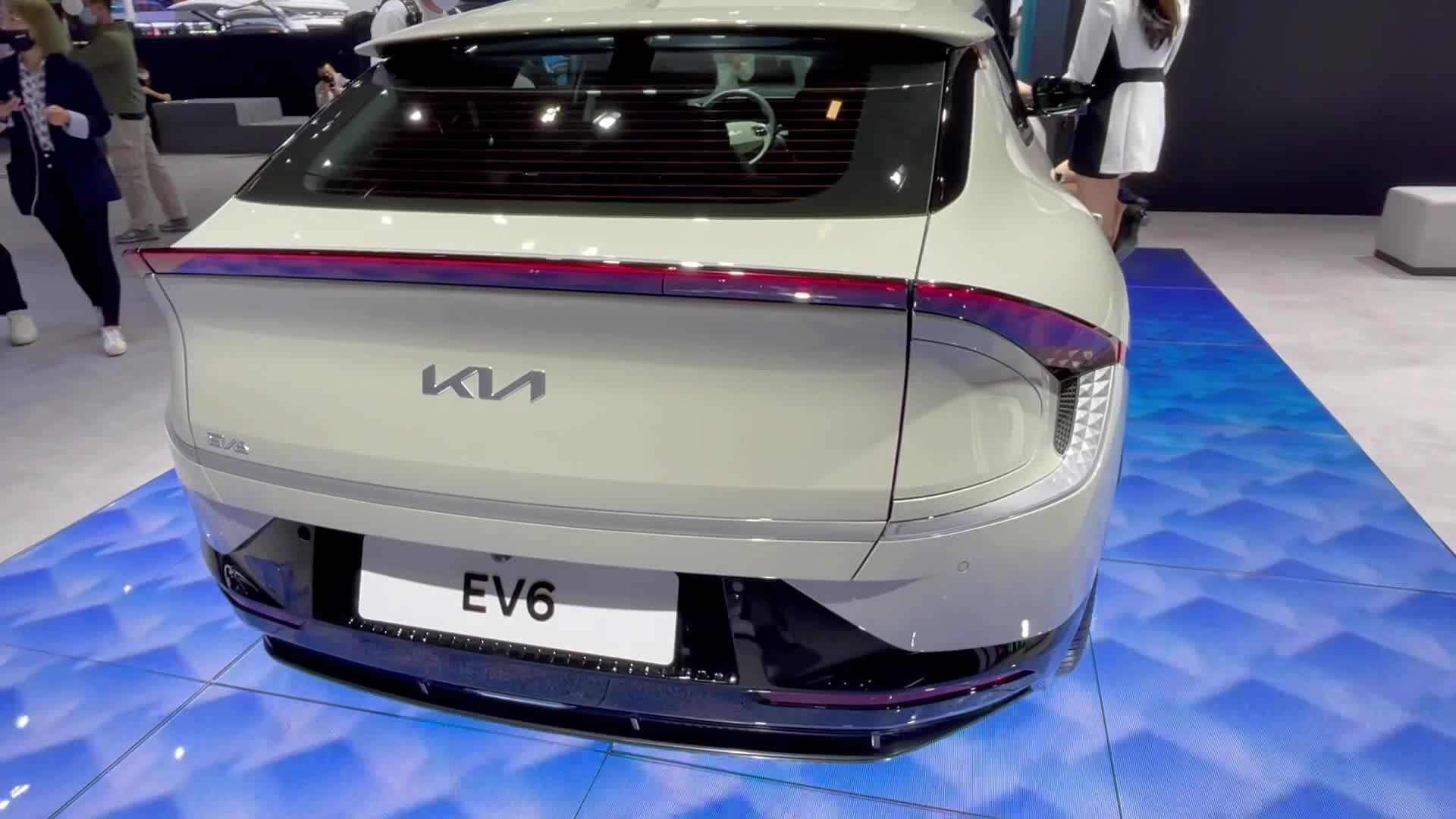 2021广州车展：起亚首款纯电动车型起亚EV6