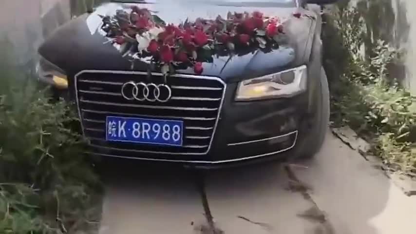 奥迪A6当婚车，司机胆大心细，不是监控拍下谁信