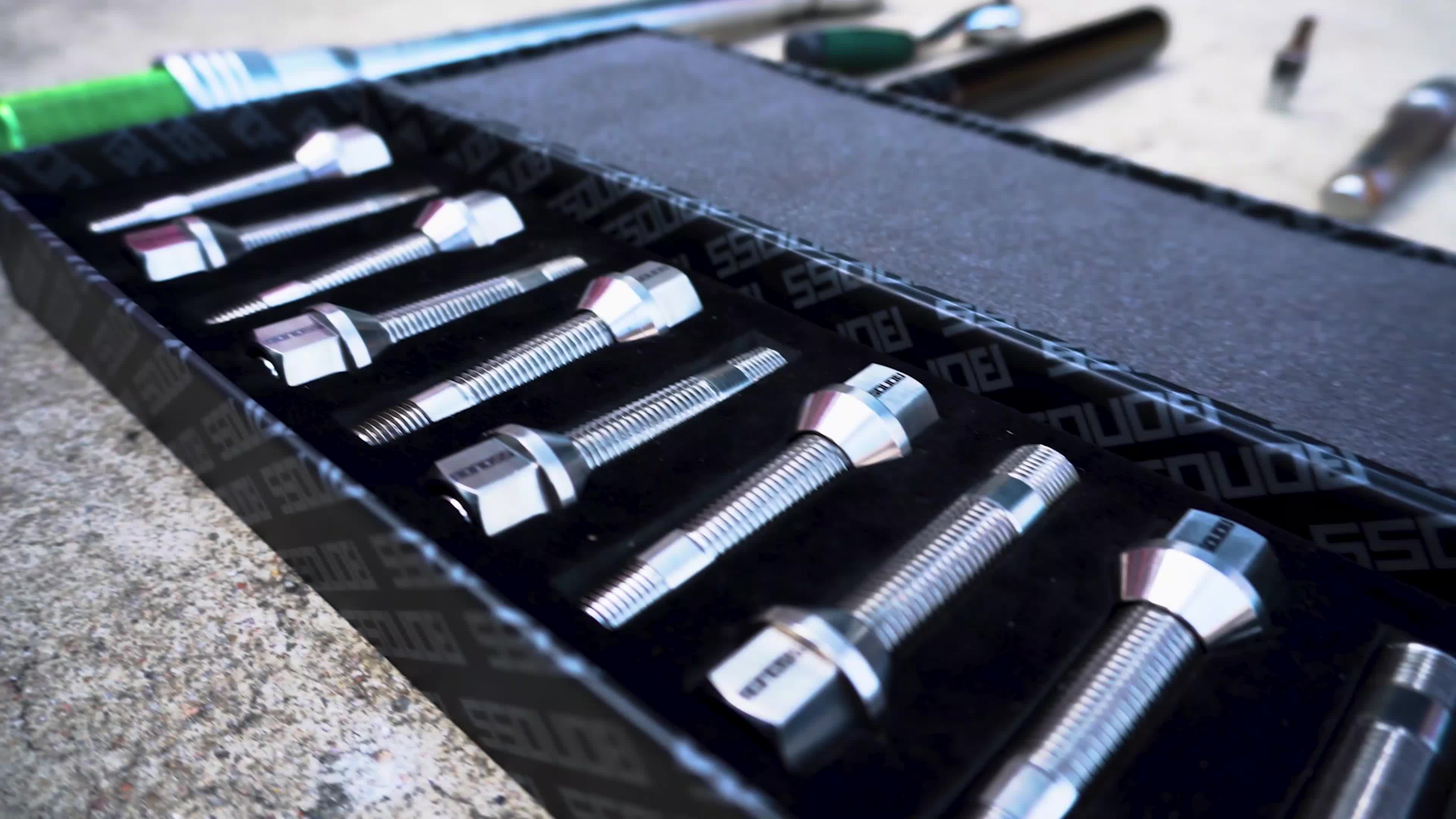 宝马5系改装BONOSS反串钛合金螺栓（BLOX高性能子品牌）